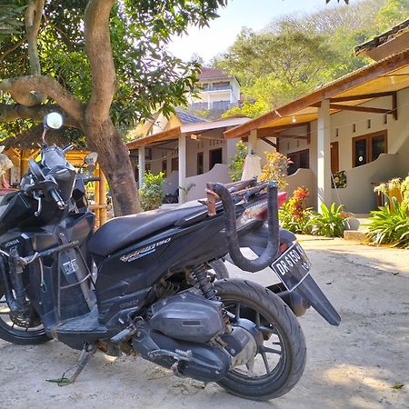 T&T Homestay Kuta  Exterior foto