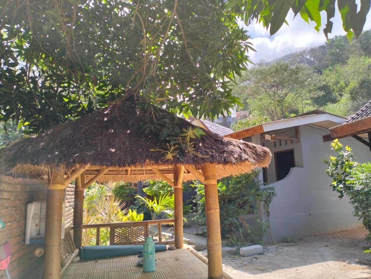 T&T Homestay Kuta  Exterior foto