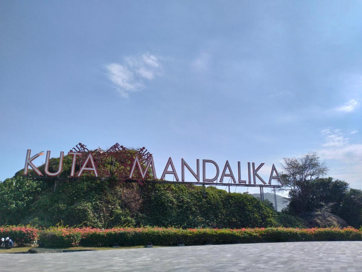 T&T Homestay Kuta  Exterior foto